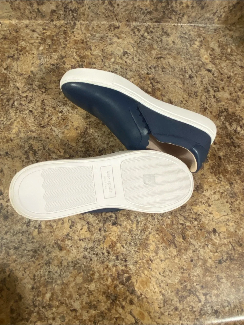 Kate Spade New York Navy/Gold Loafer Women’s Slip on shoes Size 8.5